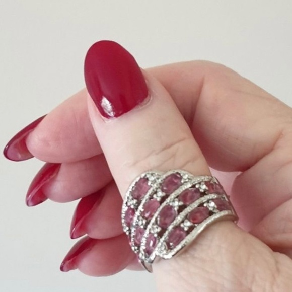 Jewelry - Dazzling Statement Ring